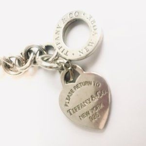 Heart tag toggle bracelet